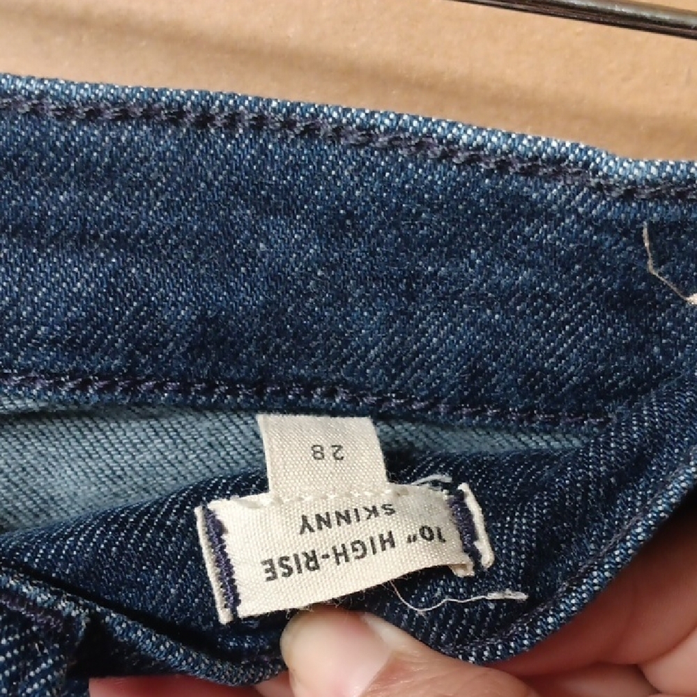 Madewell High Rise Dark Blue Jeans - Picture 5 of 10